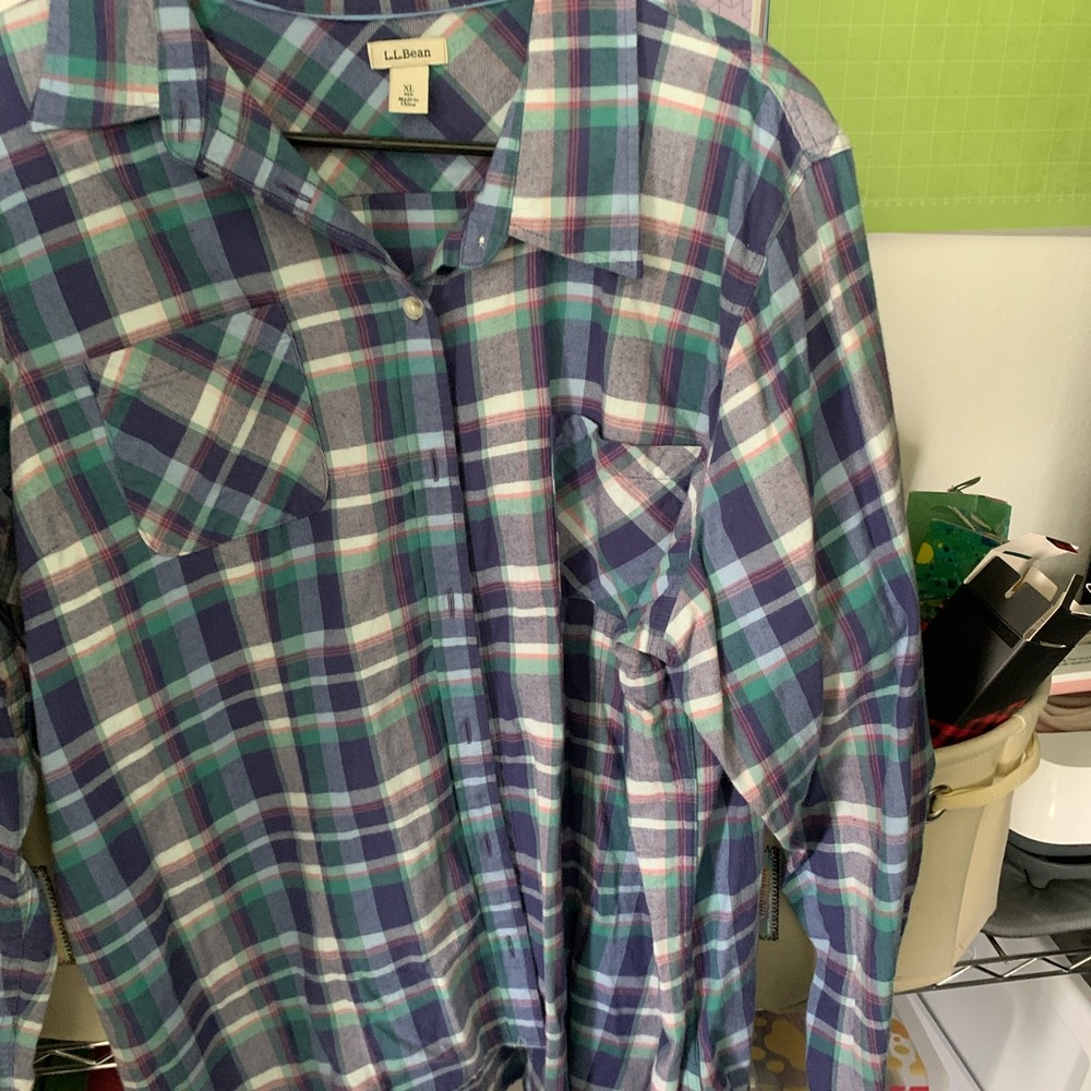 LL Bean plaid top